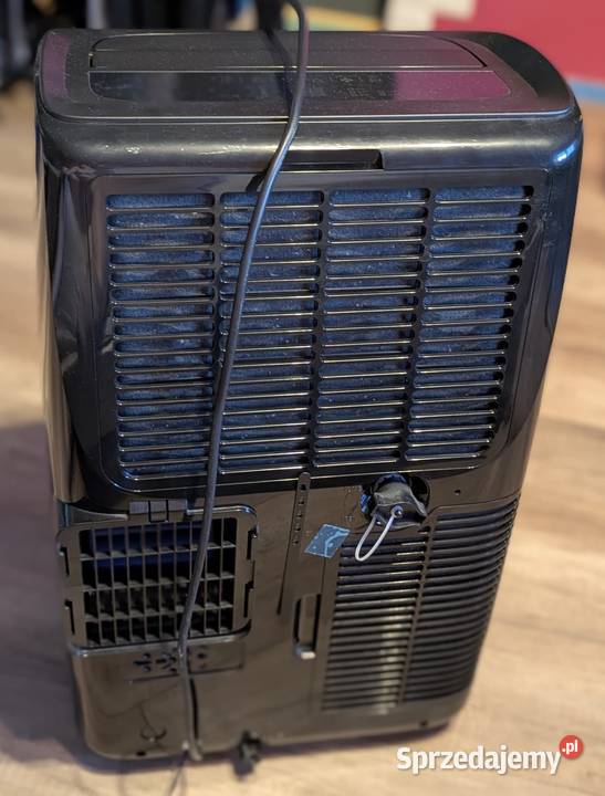 Klimatyzator przenośny TCL 3w1 chłodzi grzeje