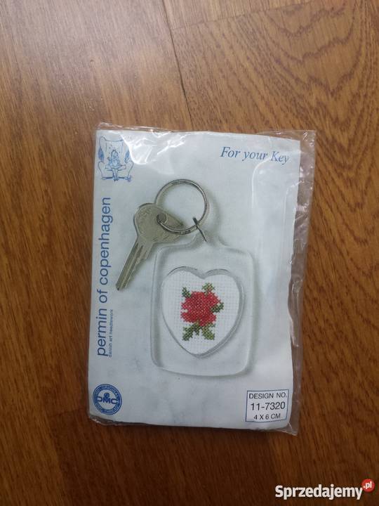 Nowy brelok do haftowania serce róża mazowieckie