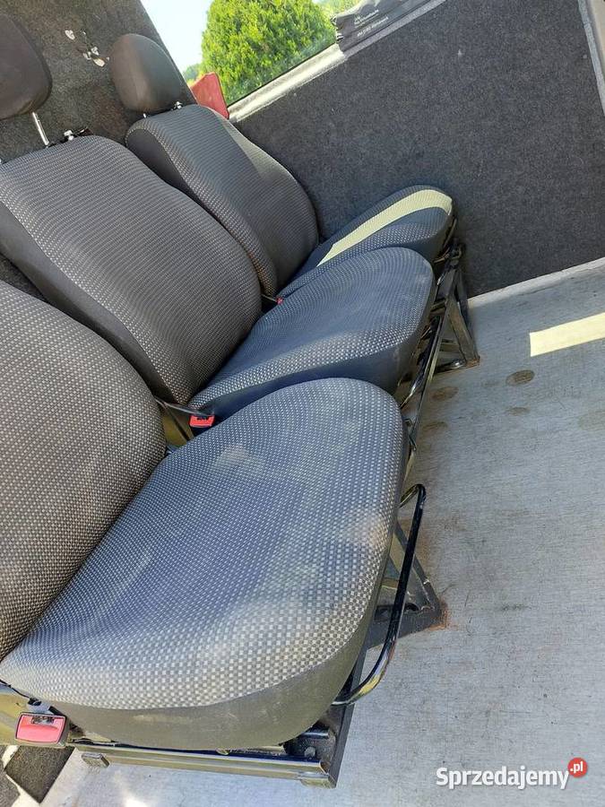 Renault Master 2013 6 osób 125KM Rożnowice