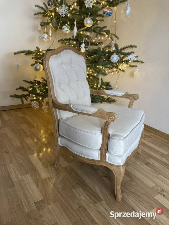 Fotel dębowy w ludwikowskim stylu Wilczyn