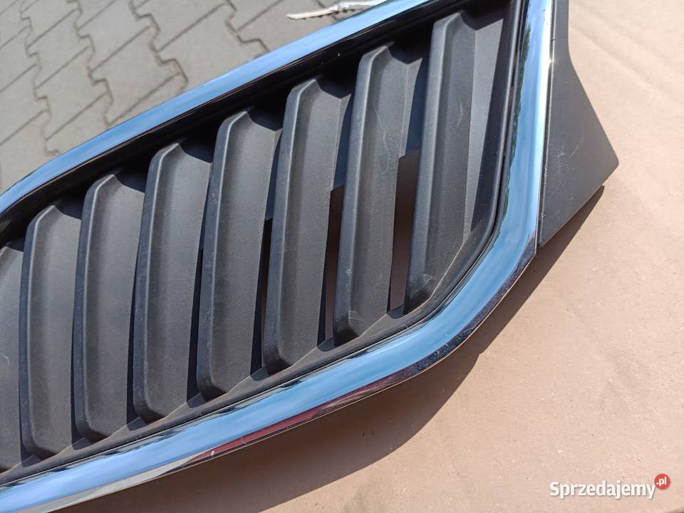 Skoda Rapid atrapa przednia grill 5JA853668 osobowe Krosno