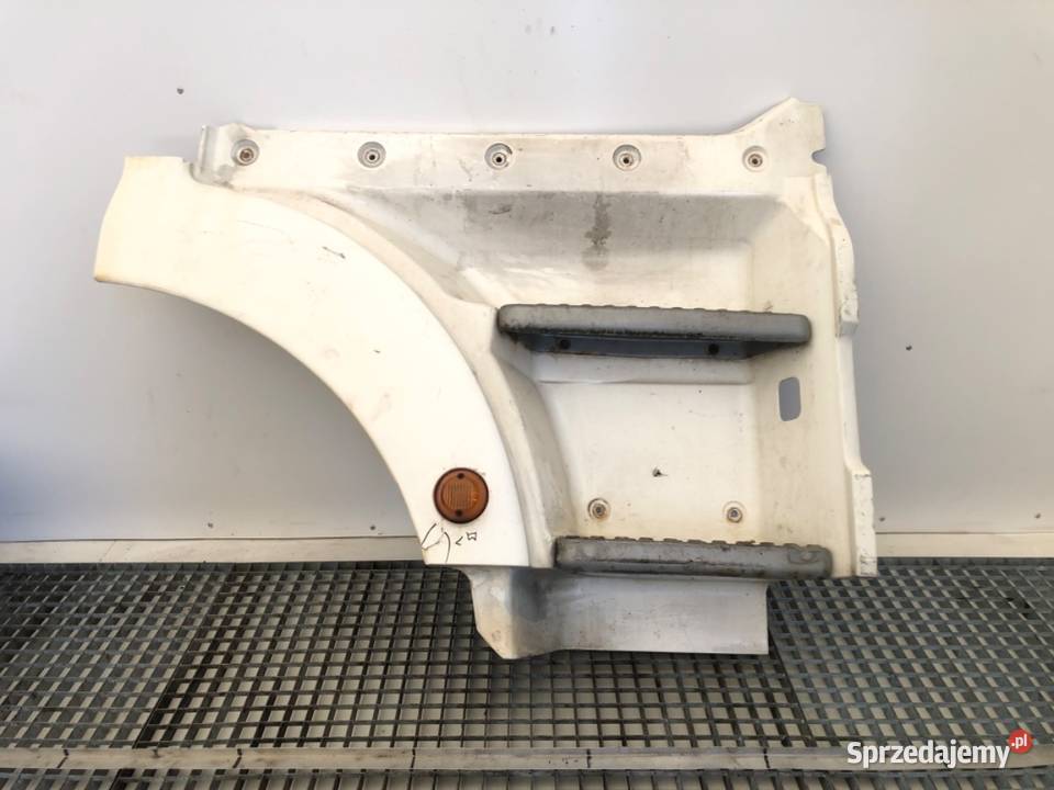 STOPIEŃ KABINY PRAWY MAN TGA 81615100712 18 440