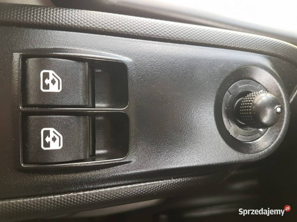 Iveco Daily KONTENER NISKOPODŁOGOWY 443x223x242 komputer pokładowy śląskie Poręba