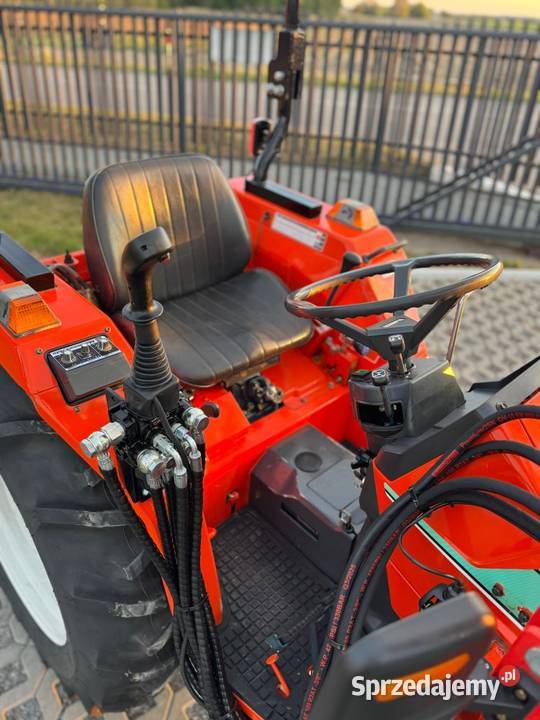 KUBOTA SUNSHINE L122522hp REWERSAsystent Skrętu sprzedam