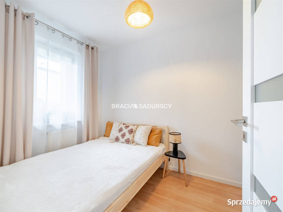 Sprzedam mieszkanie 3703m2 2 pokoje Kraków ks sprzedam
