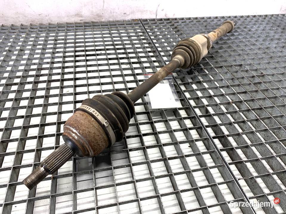 PÓŁOŚ PRAWY PRZÓD RENAULT MEGANE III 16 110