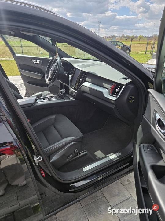 VOLVO XC60 BEZWYPADKOWE skórzana tapicerka Kozienice
