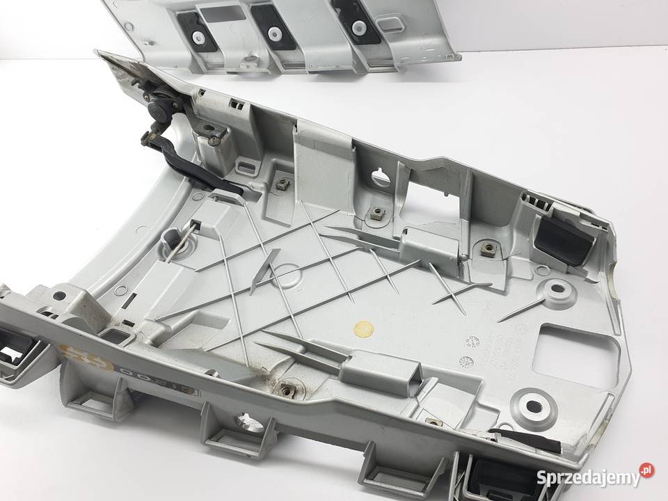 Plyta Bagaznika Mocowanie Nakladka Zadupek Bmw R