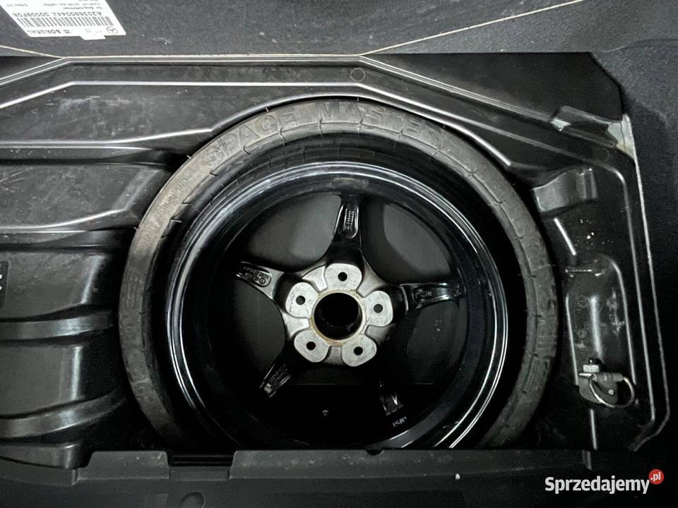 Sprzedam atrakcyjnego CLC z małym przebiegiem czujnik deszczu lubelskie Świdnik