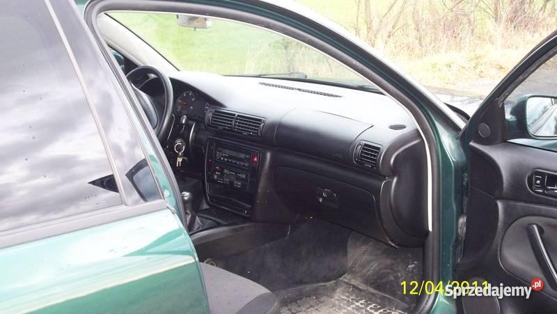 VW Passat 2000r ciemnozielone kombi rodziny hak Wrocław sprzedam