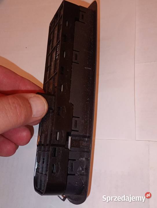 PANEL PRZEŁĄCZNIK SZYB RENAULT FLUENCE Megane 3 osobowe
