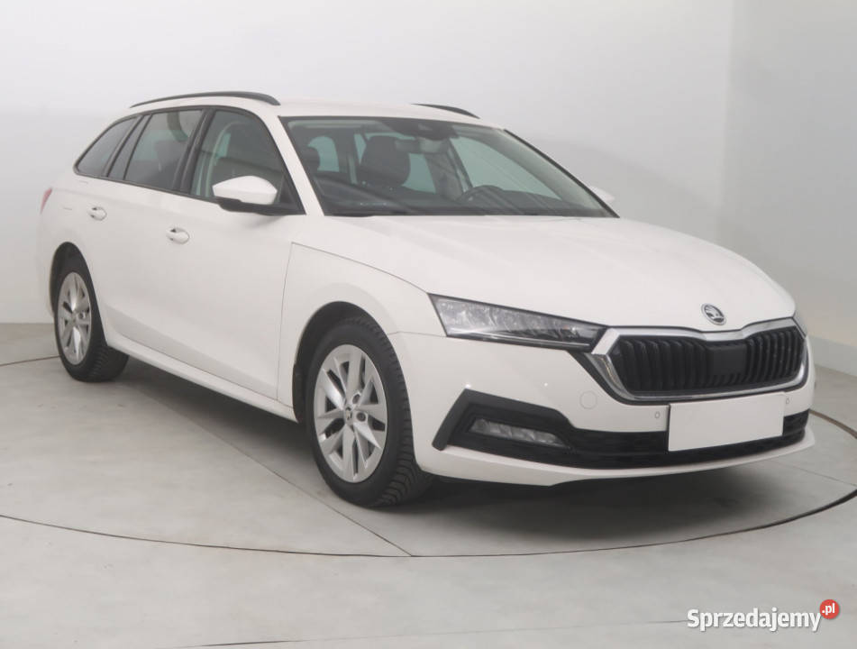 Skoda Octavia 15 TSI światła do jazdy dziennej Bielany Wrocławskie