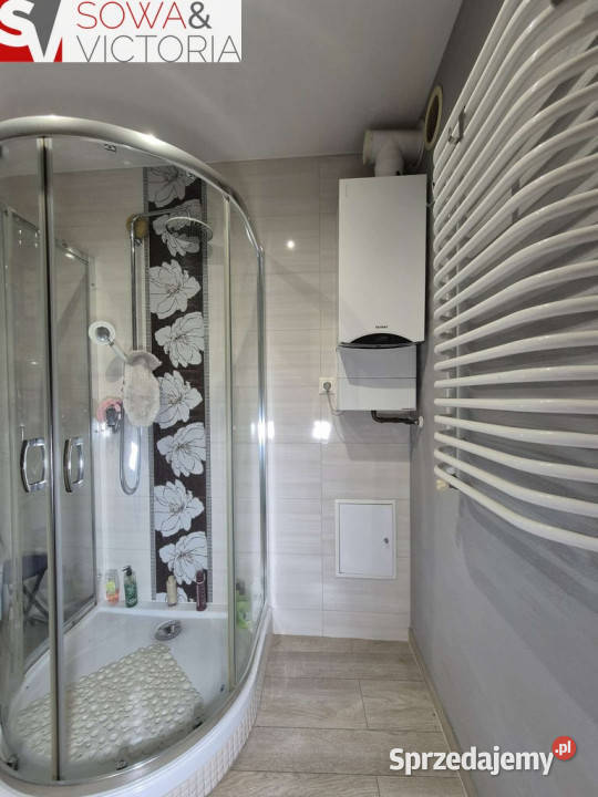 Przestronne mieszkanie w zabytkowej kamienicy Piętro 2 Świebodzice