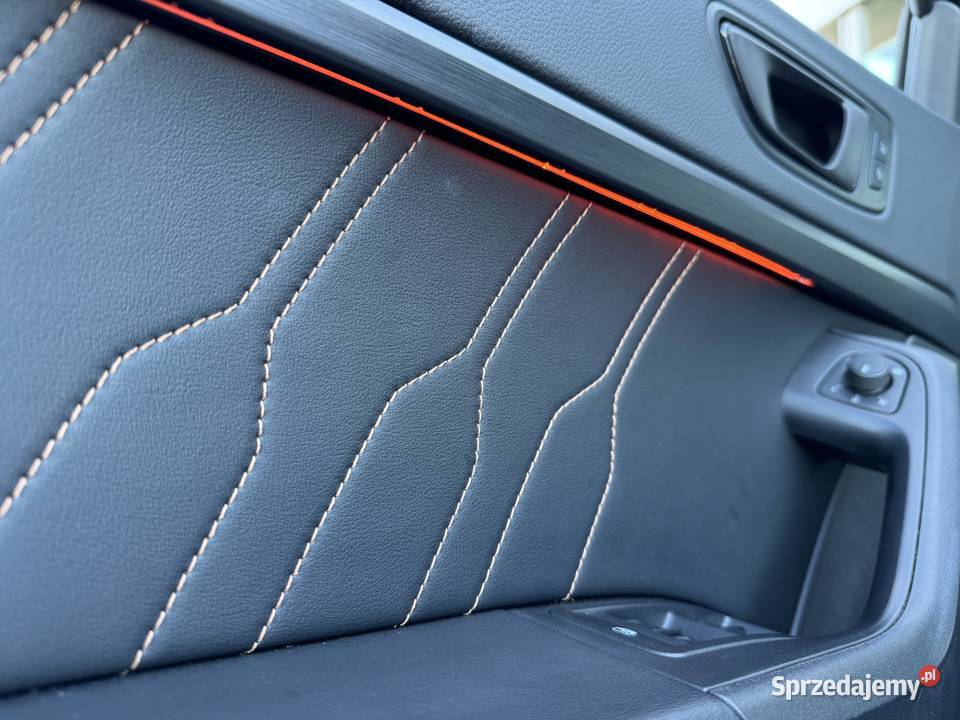 Ateca 300 TRIBE EDITION Beats Brembo Fotel dolnośląskie Bielany Wrocławskie