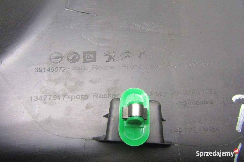 LISTWA OSŁONA PROGU DOLNA PRAWA OPEL CROSSLAND X osobowe