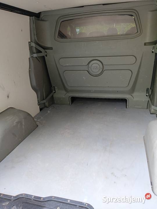 Opel Vivaro nieuszkodzony świętokrzyskie Końskie