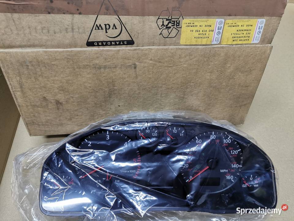 Liczniki zegary audi a4 b5 8D0 919 930 DX Knurów