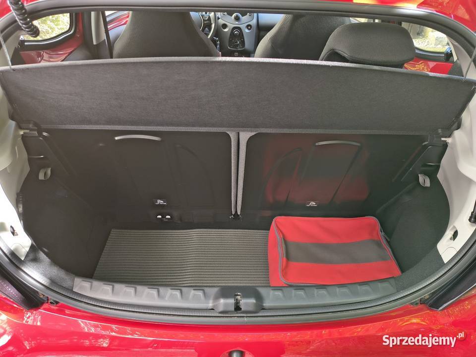Toyota Aygo 10 play Kraków