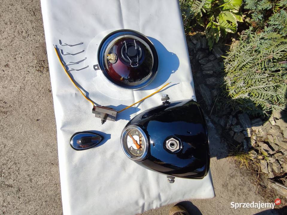 lampa wsk wfm z licznikiem i inne Rumia