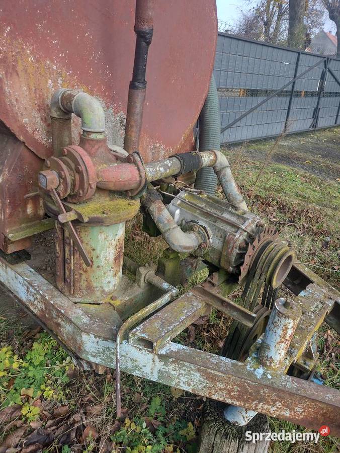 Sprzedam beczkowóz 2500 litrów sprzedam