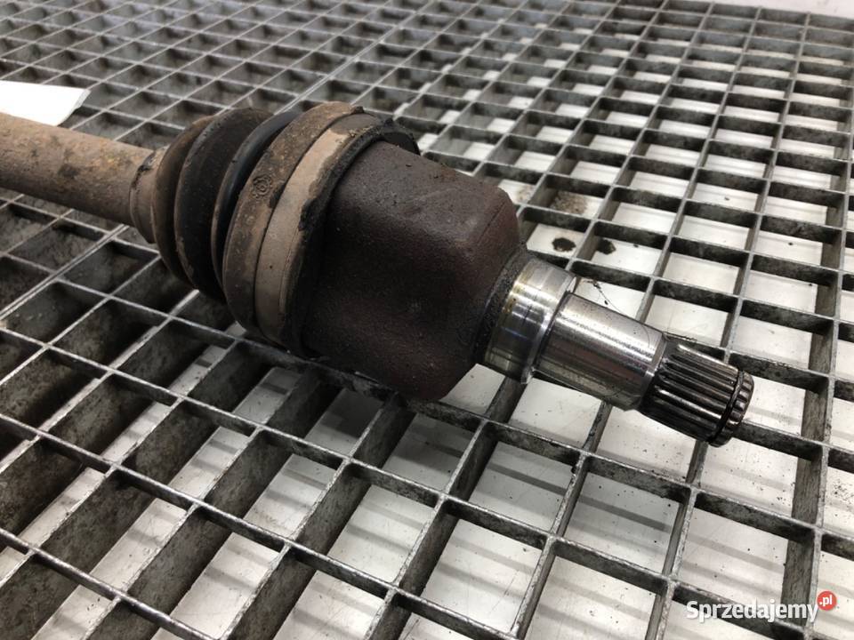 PÓŁOŚ LEWY PRZÓD VOLVO V50 16 101 0312 PRZEGUB osobowe Układ napędowy