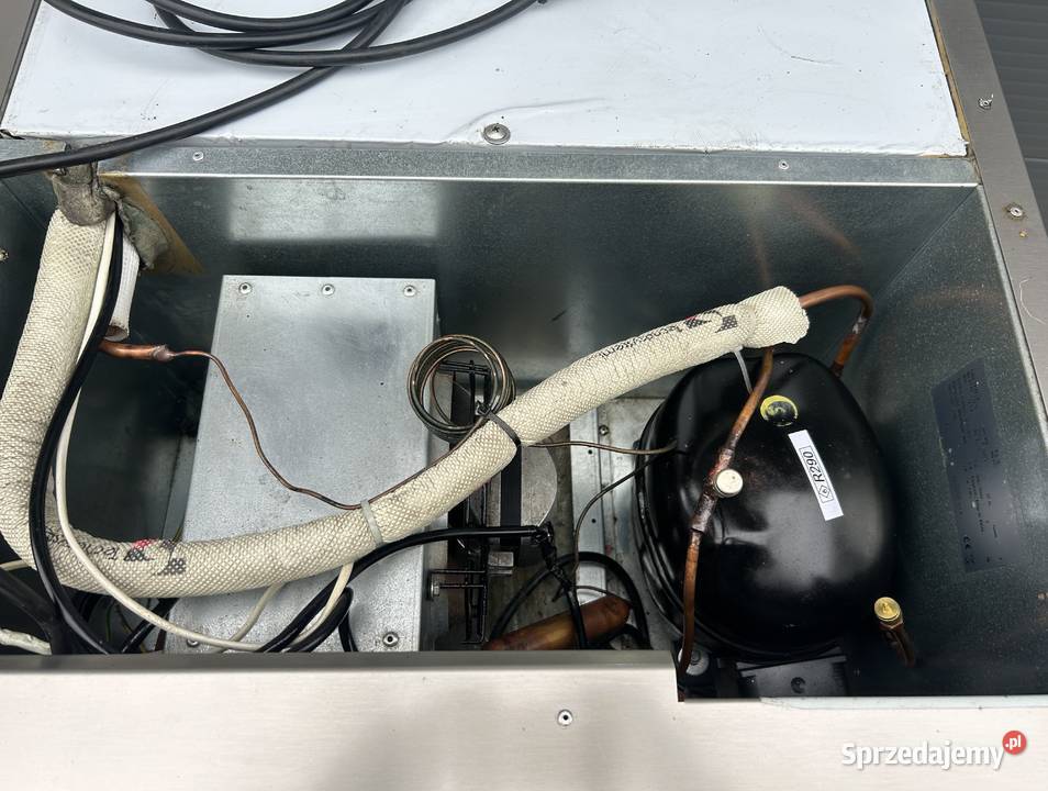 SZAFA CHŁODNICZA ELECTROLUX 400L CHŁODZIARKA Gastronomia