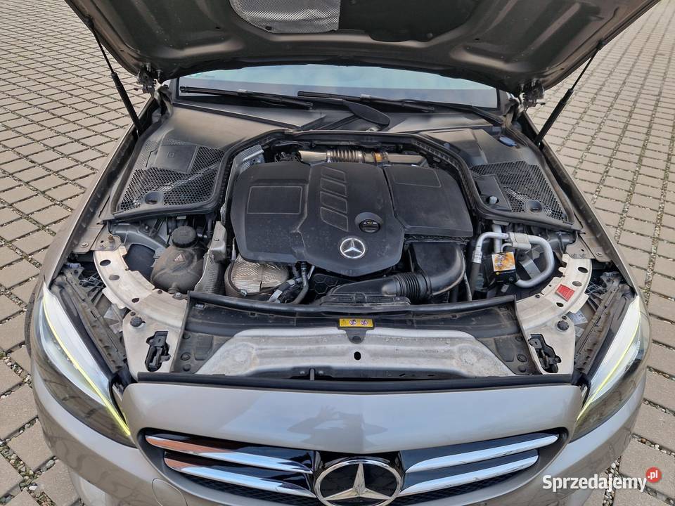MercedesBenz Klasa C 220 d 9GTRONIC Avantgarde kamera cofania śląskie Suszec