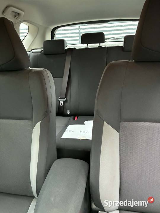 Samochód Toyota Auris 99KM Pomiechówek sprzedam