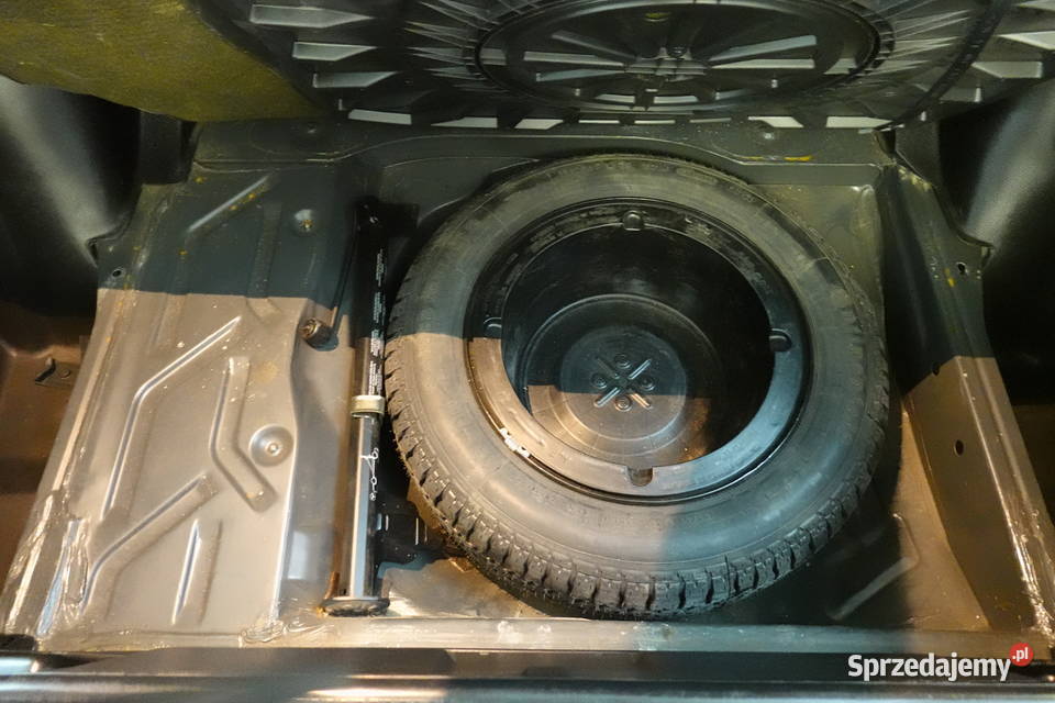 Mercedes 190E 20 benzyna stan bez korozji Zgierz sprzedam