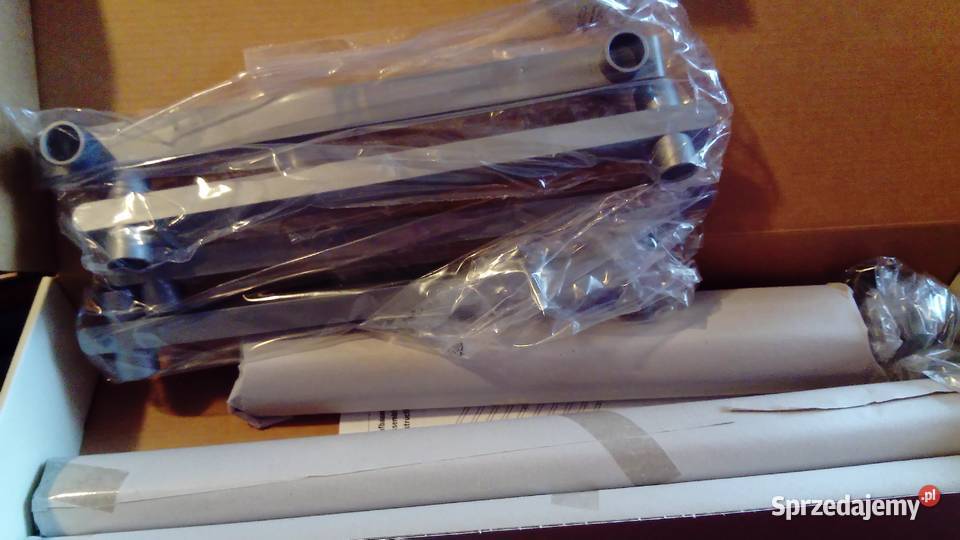 Regał teleskopowy na buty firmy tchibo