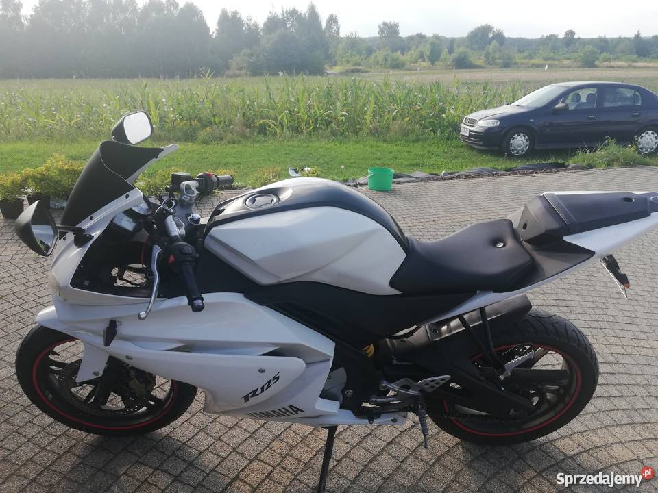Yamaha YZF R125 Stobierna