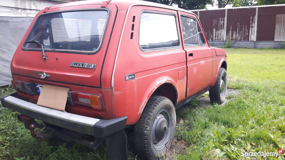 Okazja Łada Niva do remontu z papierami Goleniów