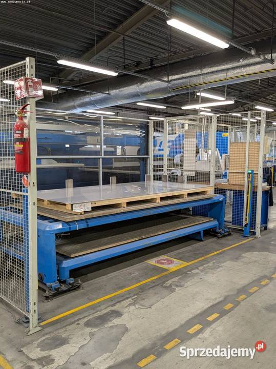 Wykrawarka laserowa FINNPOWER LP6