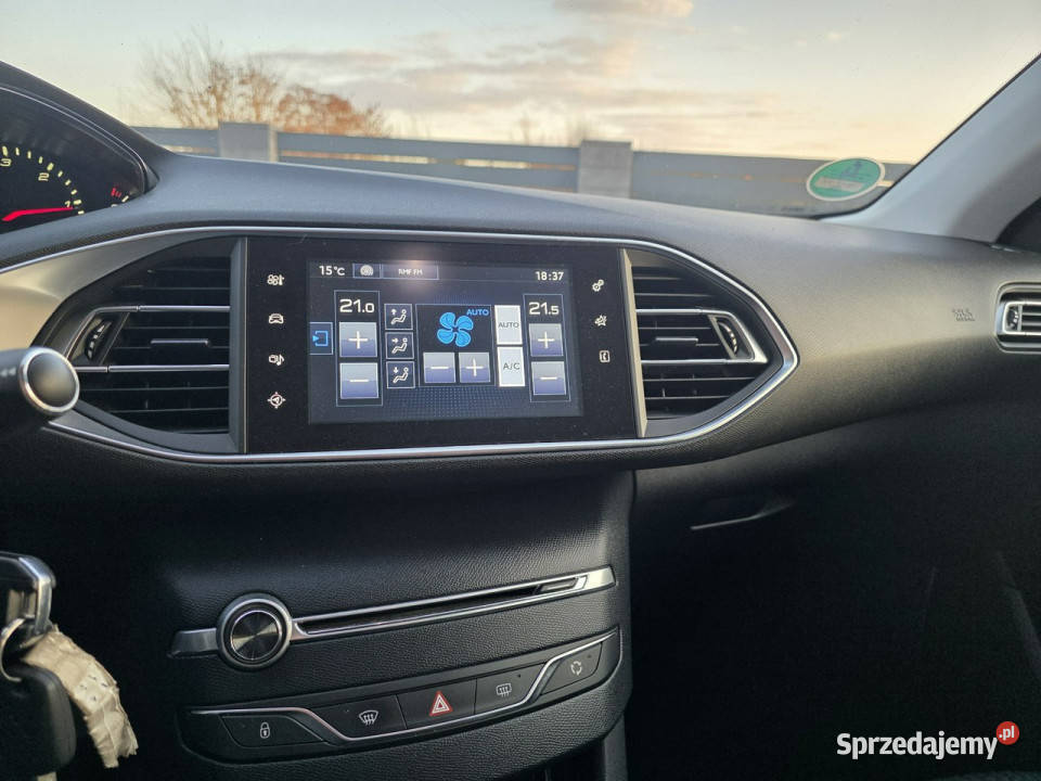 Peugeot 308 SW stan świeży rozrząd olej Czarnków