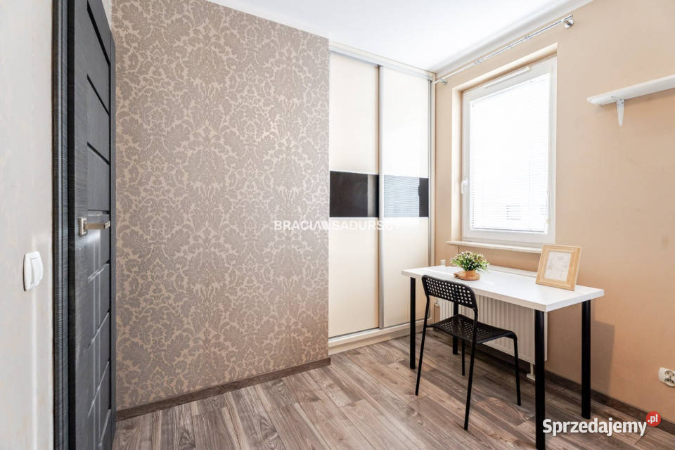 sprzedaży mieszkania 4968m2 3pokojowe Kraków al sprzedam