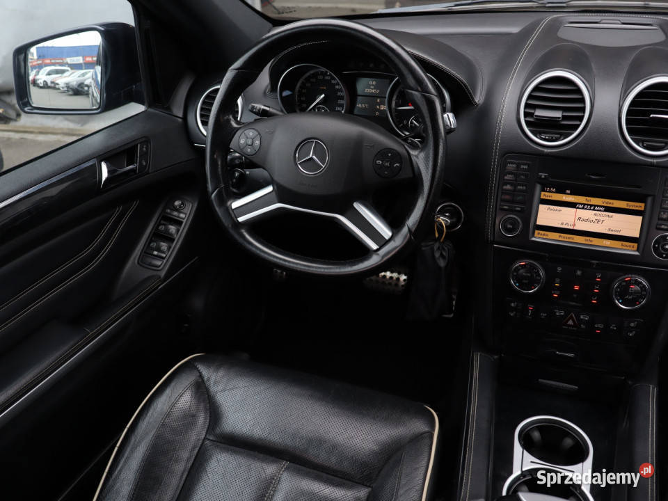 Mercedes ML ML 300 CDI podgrzewane fotele ML Bielany Wrocławskie