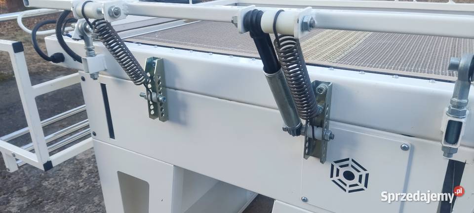 Zgrzewarka kątowa TURPAK z podajnikiem Wejherowo