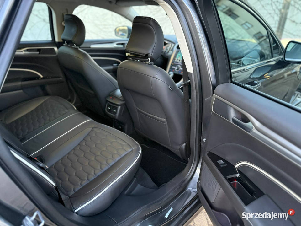 Ford Mondeo Vignale 20 benzyna 241 Europa Mk5 1999cm3