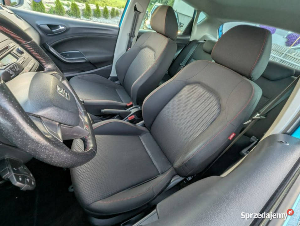 Seat Ibiza Pakiet FR 12 TSI LED IV 2008 Rok produkcji 2015 Kamienna Góra