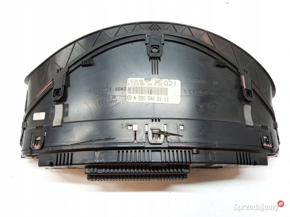 LICZNIK A2205402111 50 B MercedesBenz Sklasa IV sprzedam