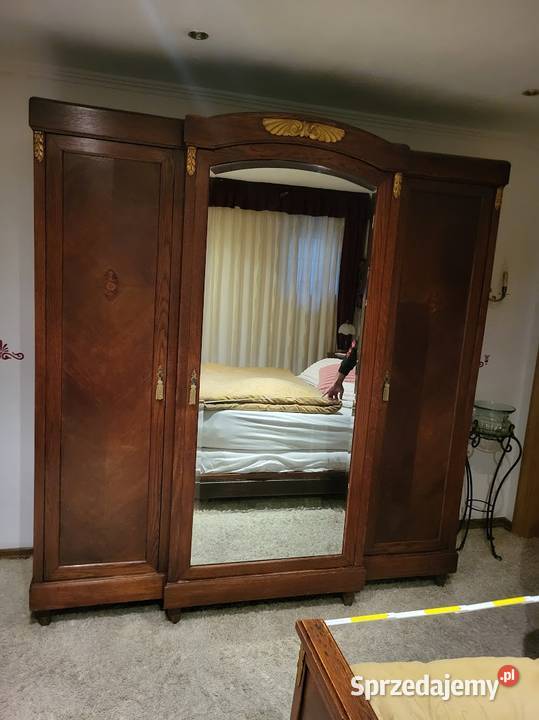 Szafa secesyjna garderobiana dębowa 3 drzwiowa z 225cm Sypniewo