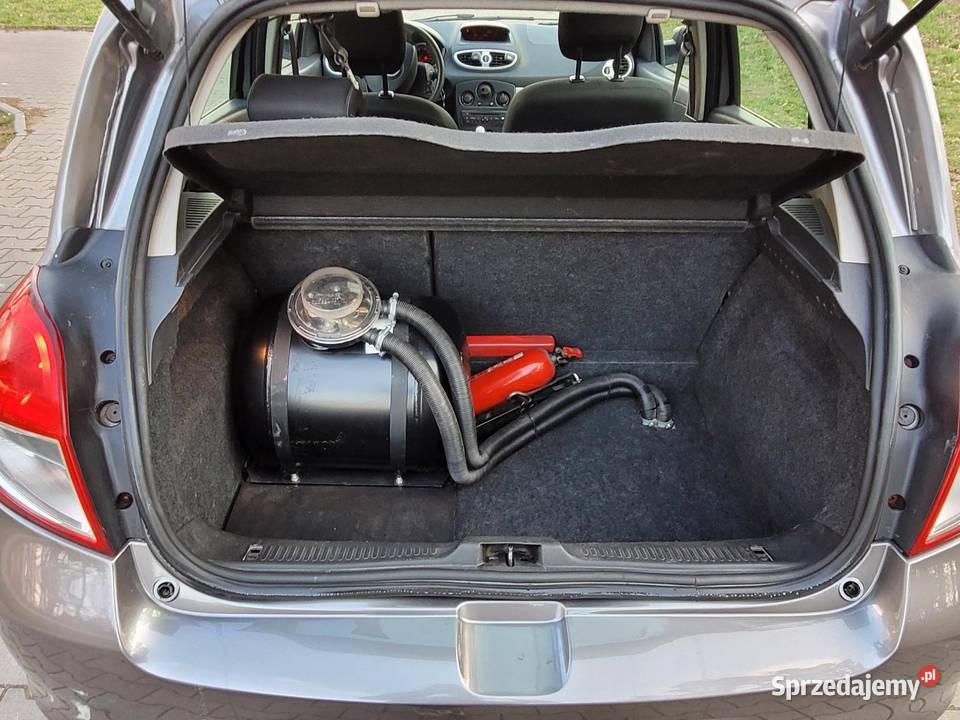 Renault Clio III 12 TCELPG 101 Ostrołęka