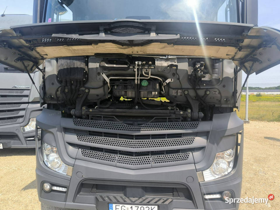 Mercedes Actros
