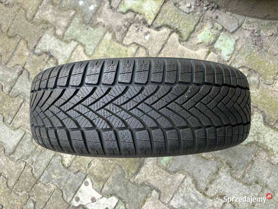 Sprzedam 4 prawie nowe zimowe opony 20560 R16