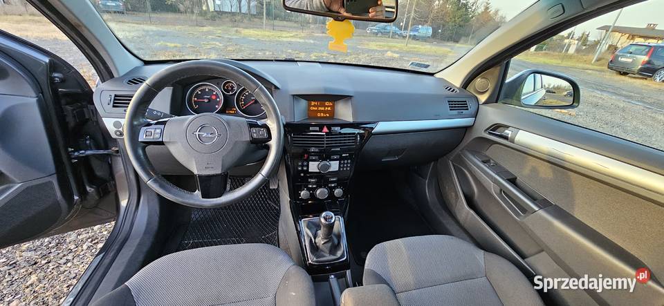 Opel Astra H kombi Poznań