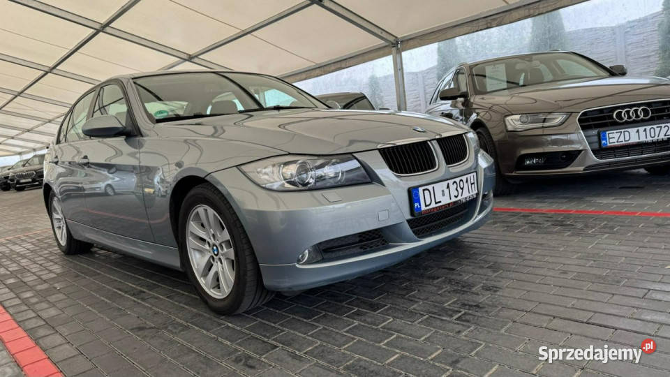 BMW 320 BMW 320i E90E91E92E9320052012 isofix Zduńska Wola