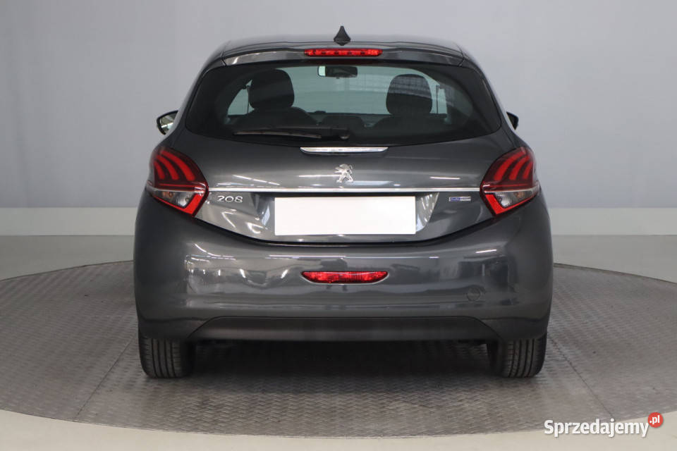 Peugeot 208 12 PureTech Hatchback Zabrze