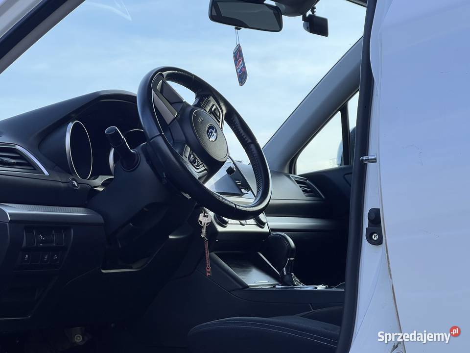 Subaru Outback 20D Polski salon Garażowany 175 Piątek