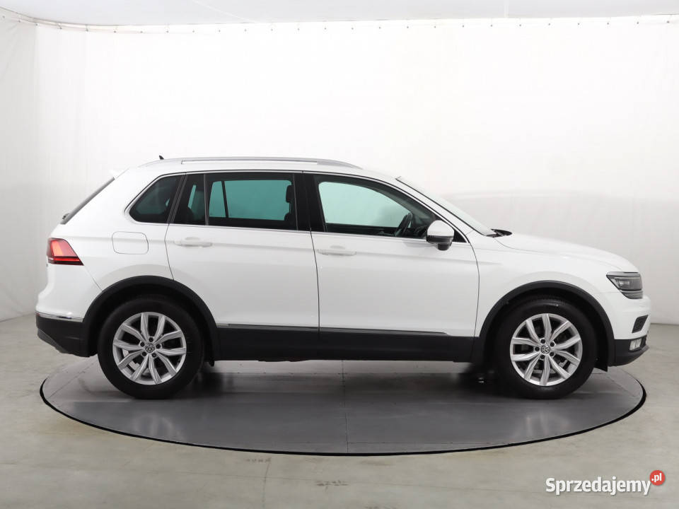 VW Tiguan 14 TSI biały Katowice