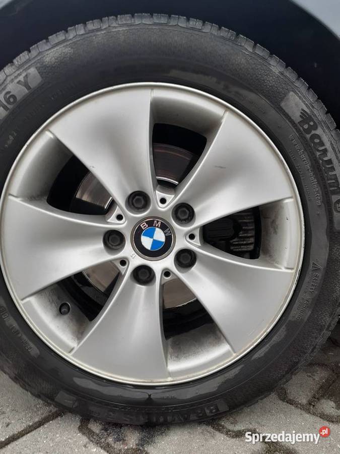 BMW seria E90 kolor szary 2006r zadbany 164KM